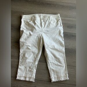 Women's White Cropped Jeans